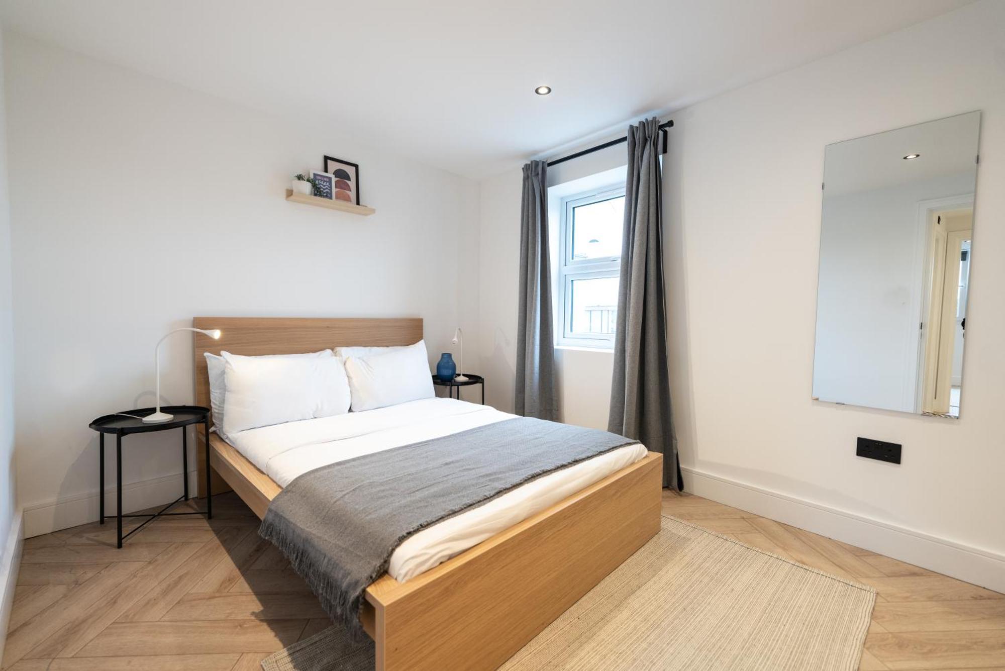 לונדון The Battersea Place - Charming 4Bdr Flat מראה חיצוני תמונה