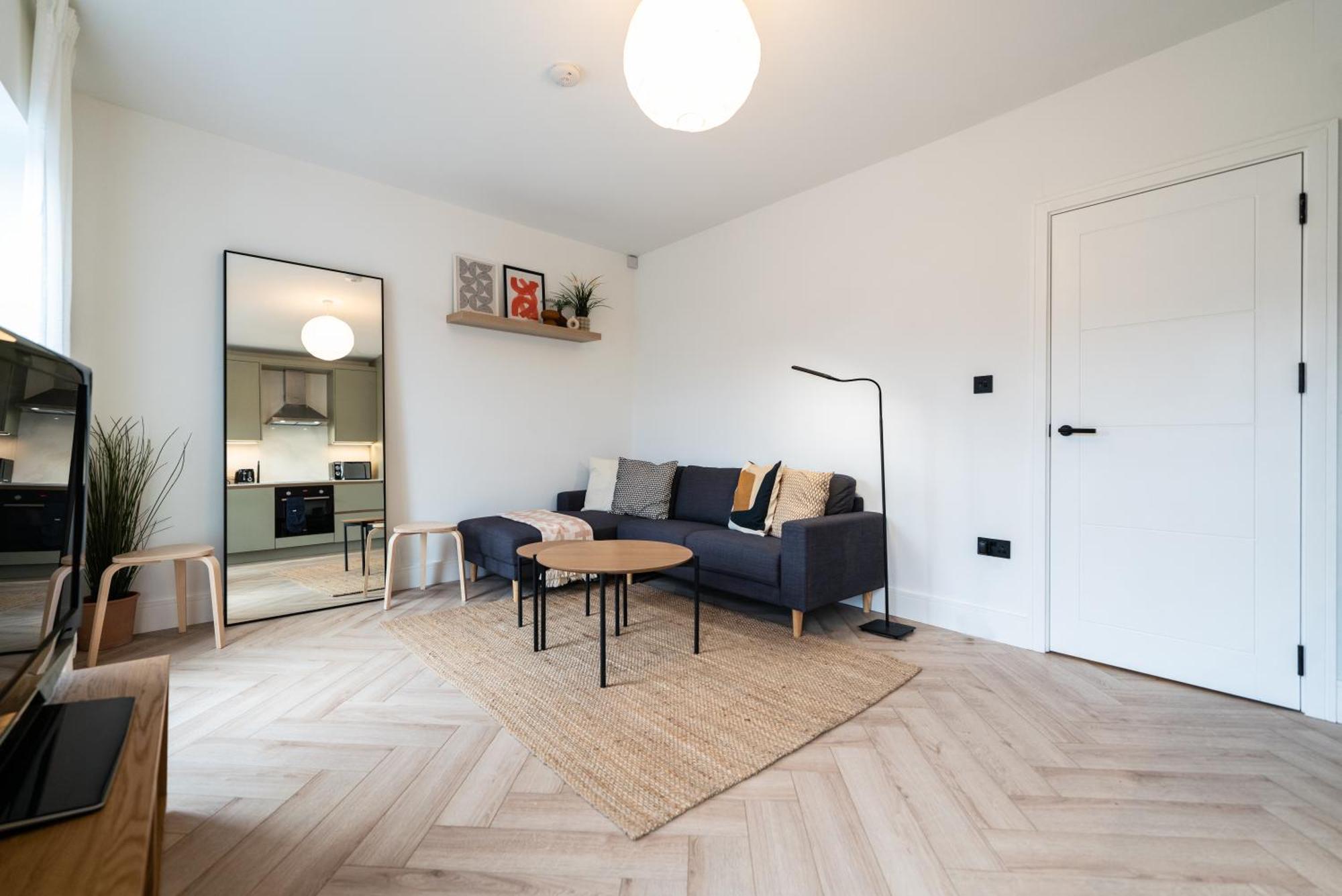 לונדון The Battersea Place - Charming 4Bdr Flat מראה חיצוני תמונה