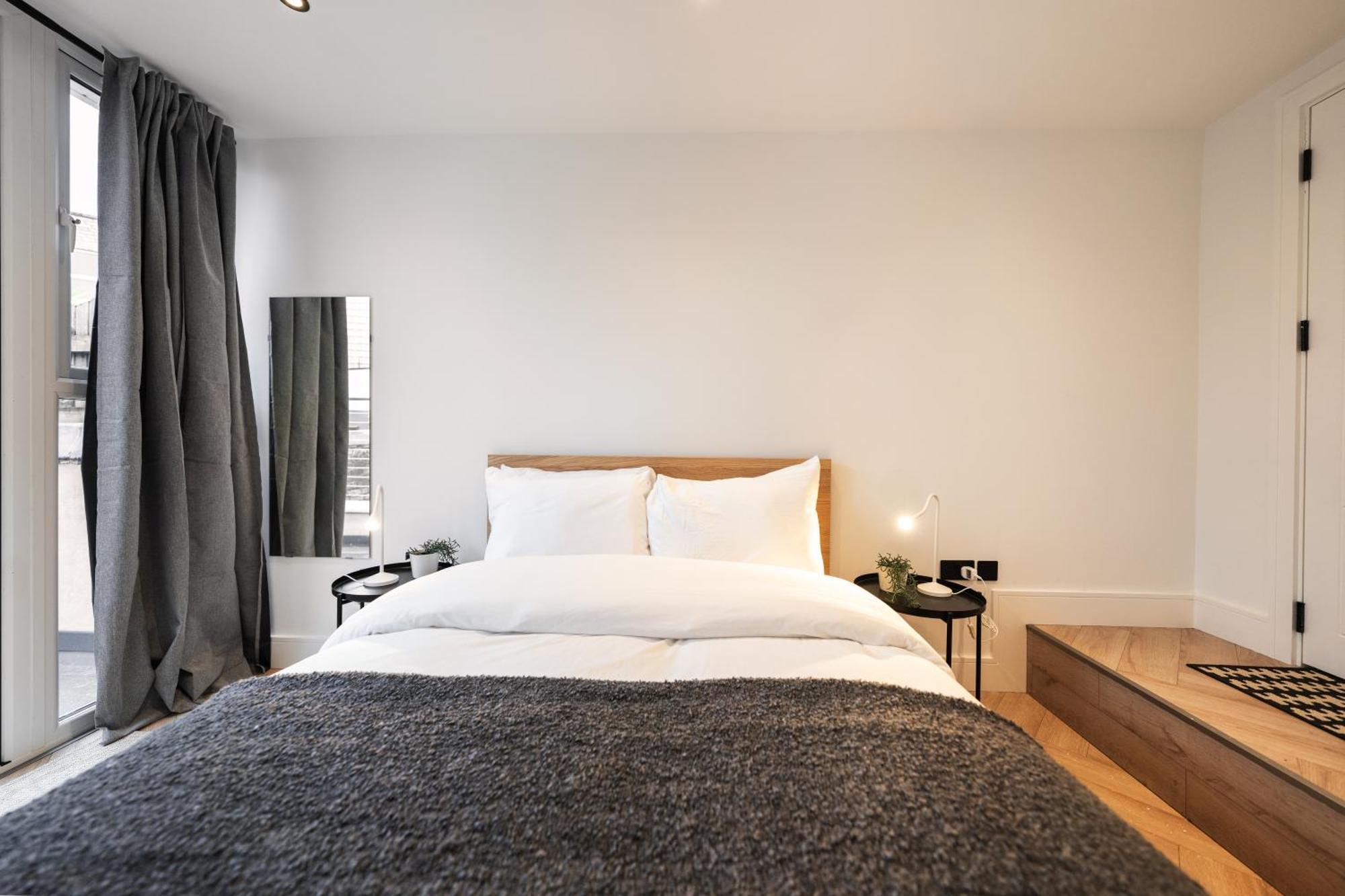 לונדון The Battersea Place - Charming 4Bdr Flat מראה חיצוני תמונה