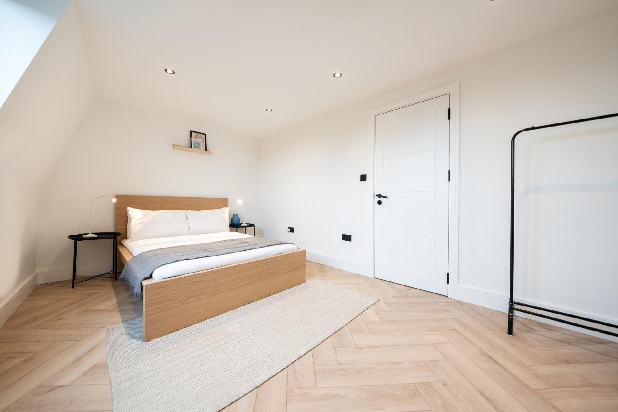 לונדון The Battersea Place - Charming 4Bdr Flat מראה חיצוני תמונה